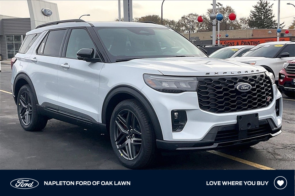 2026 Ford Explorer ST's photo