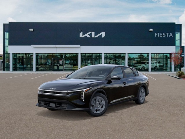 2025 Kia K4 LX