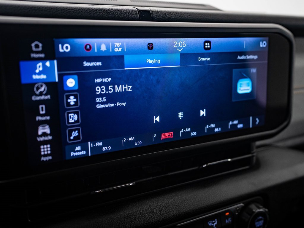 2024 Jeep Wrangler Sport S 4xe photo 28
