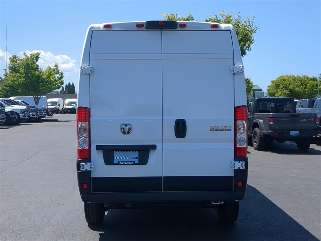 2025 Ram ProMaster 2500 photo 3