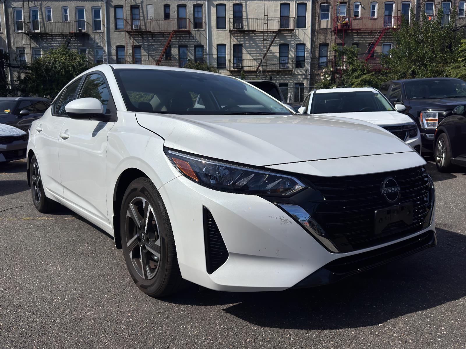 2024 Nissan Sentra SV photo 3