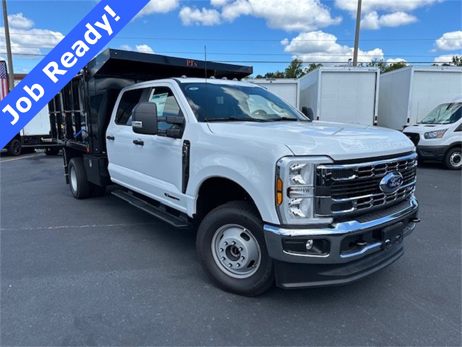 2025 Ford F-350 Super Duty Chassis Cab XL's photo