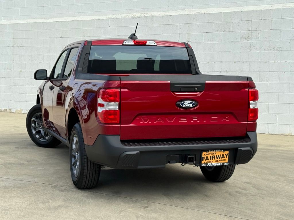 2025 Ford Maverick XLT photo 4