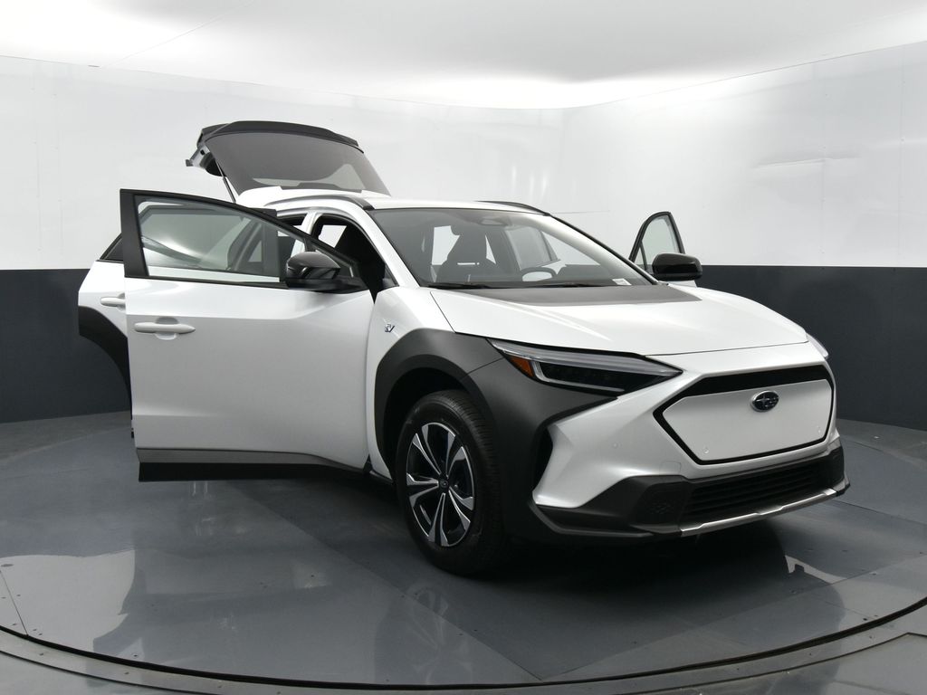 2025 Subaru Solterra Premium photo 34