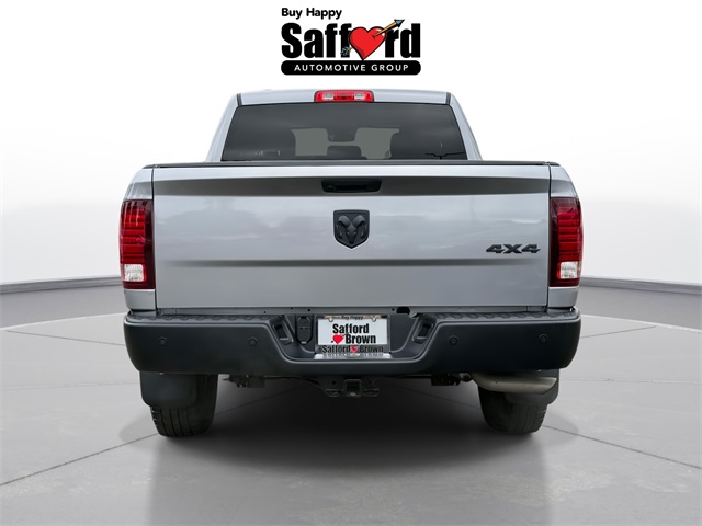 2022 Ram 1500 Classic Warlock photo 6