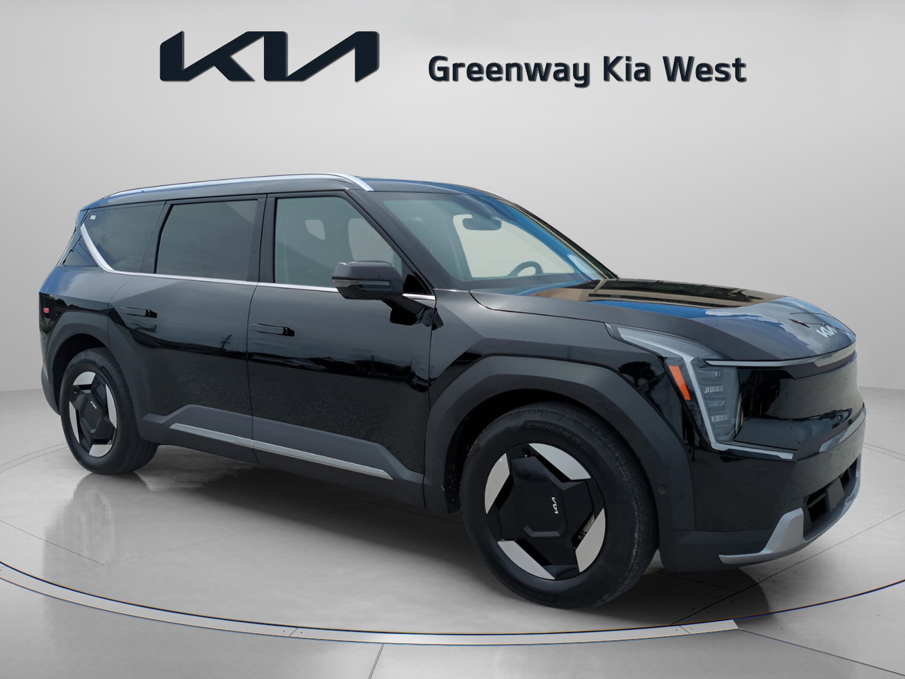 2026 Kia EV9 Wind's photo