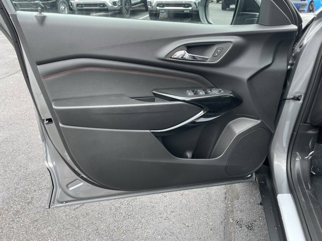 2025 Chevrolet Trax photo 10