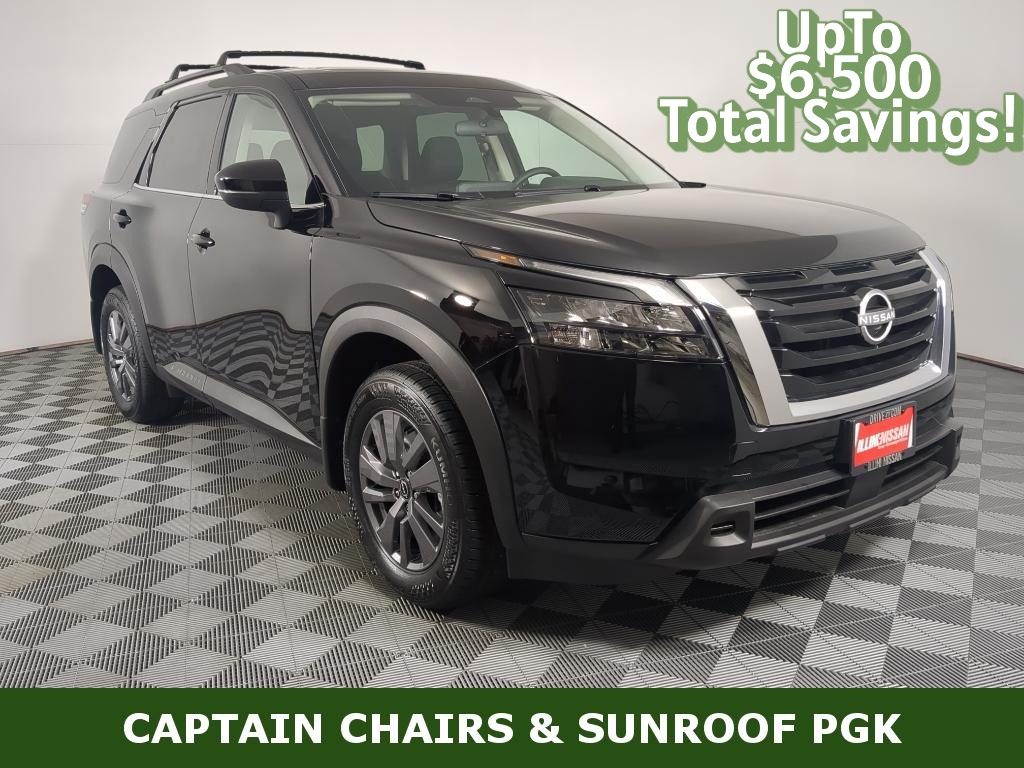 2025 Nissan Pathfinder SV's photo