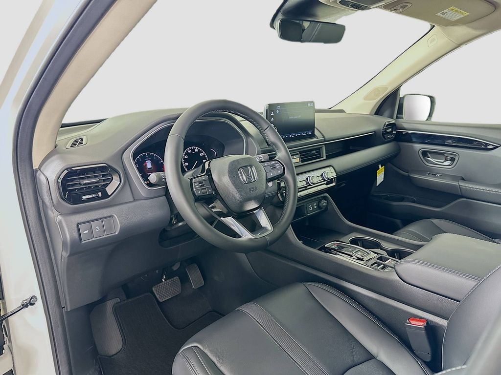2025 Honda Pilot EX-L photo 7