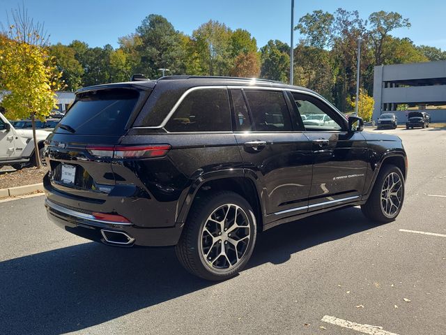 2025 Jeep Grand Cherokee Summit Reserve photo 3