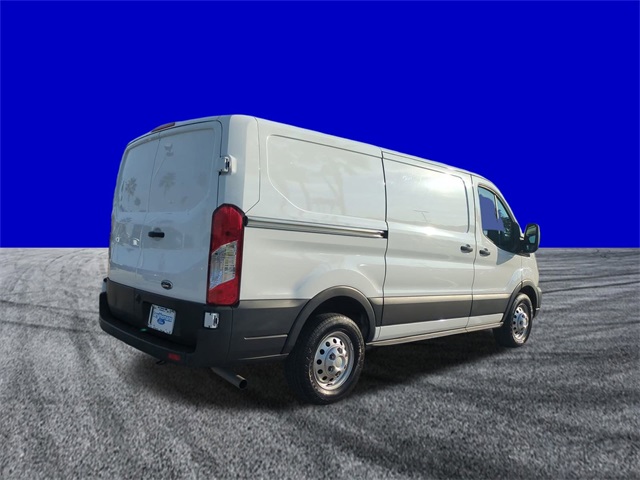 2022 Ford Transit Cargo Van photo 3