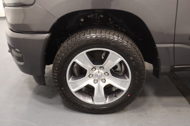 2025 Ram 1500 Tradesman photo 19