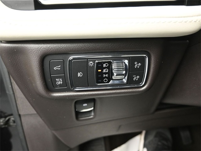 2022 LINCOLN NAUTILUS - Image 20