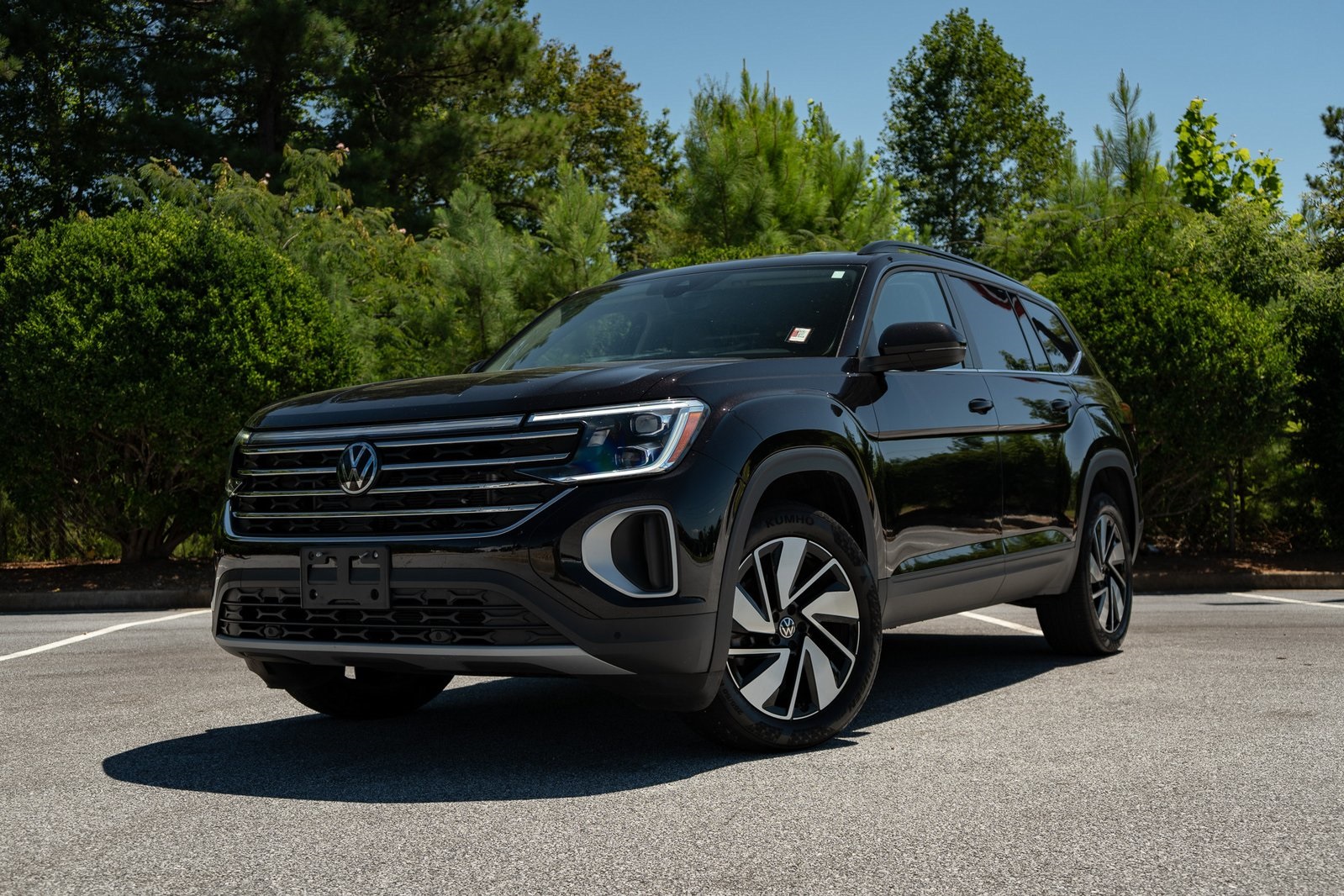 2024 Volkswagen Atlas Cross Sport SE w/Tech's photo