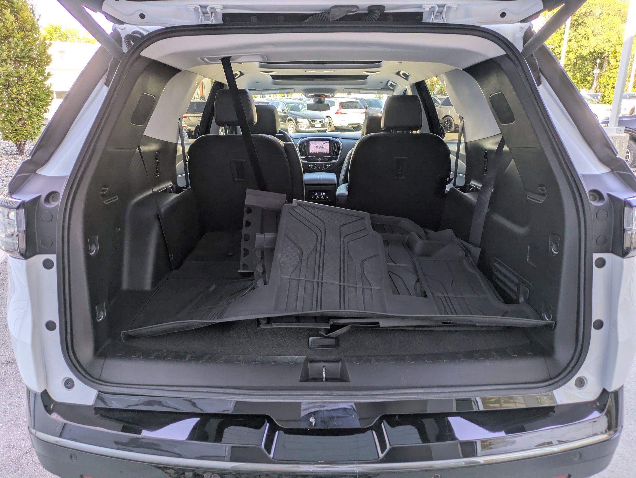 2020 Chevrolet Traverse Premier photo 31