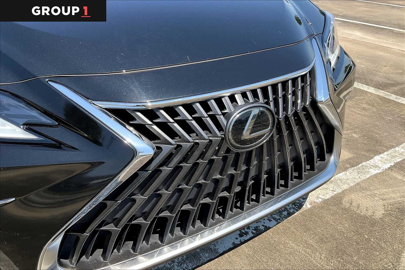 2023 Lexus ES 350 photo 27