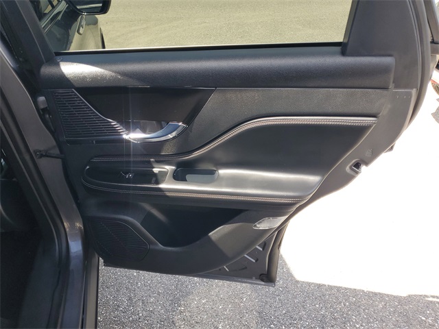 2021 Lincoln Corsair Standard photo 31