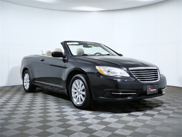 2013 Chrysler 200 Touring