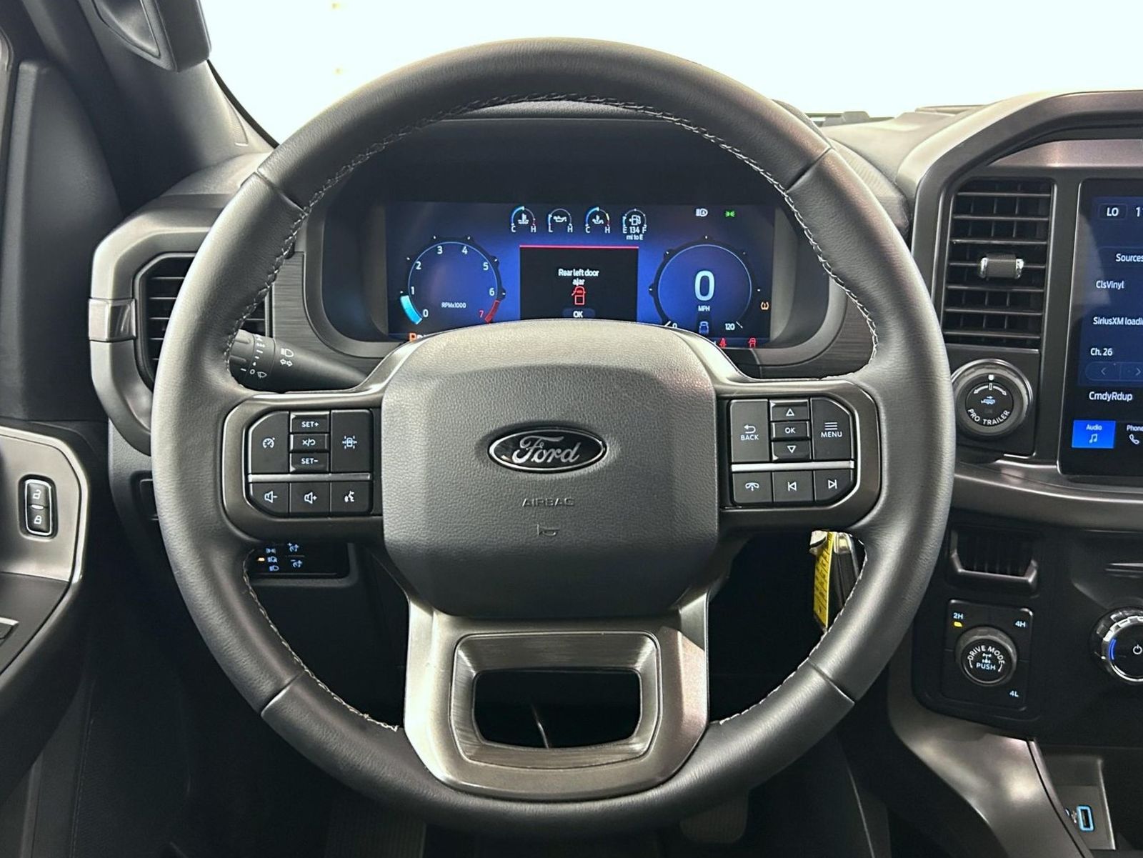 2024 Ford F-150 XLT photo 10