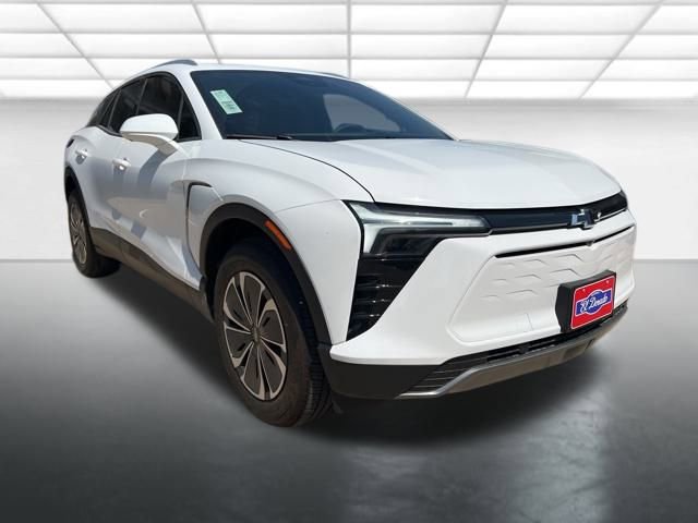 2025 Chevrolet Blazer EV LT's photo