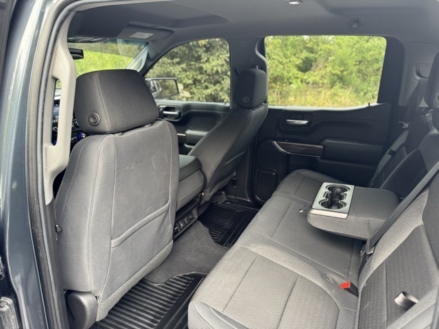 2019 Chevrolet Silverado 1500 RST photo 11