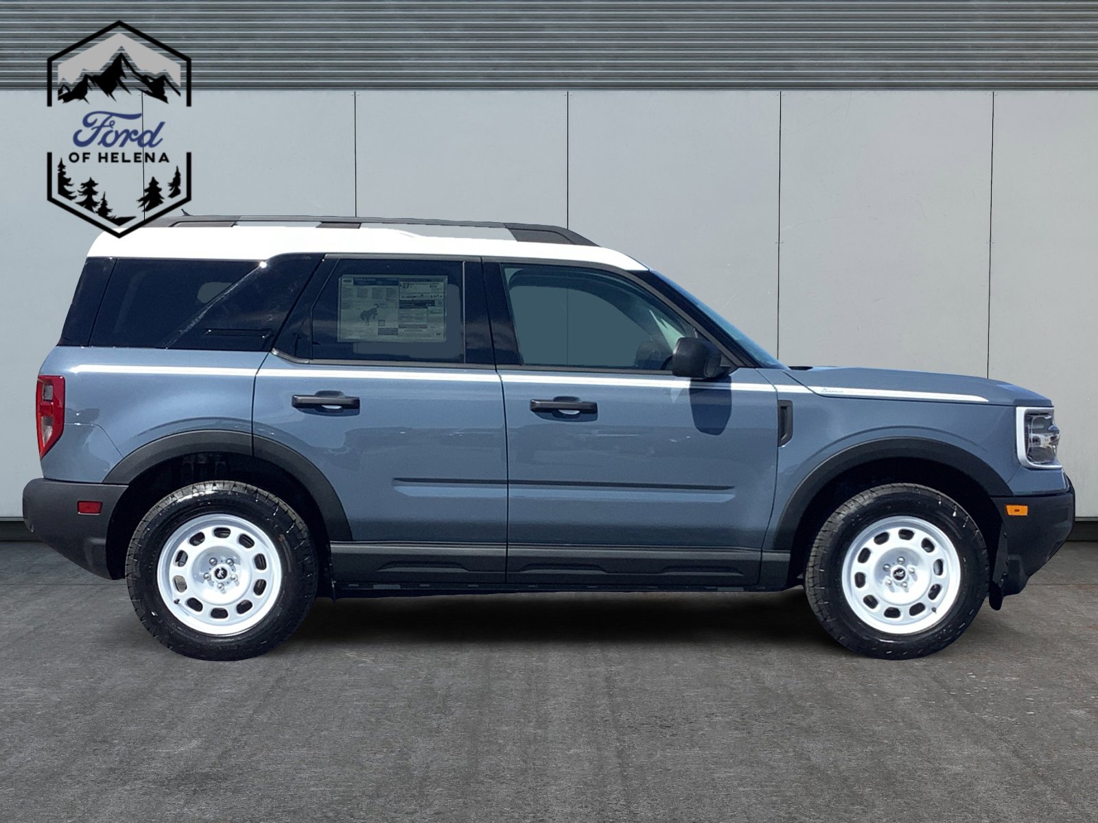 2025 Ford Bronco Sport Heritage photo 3