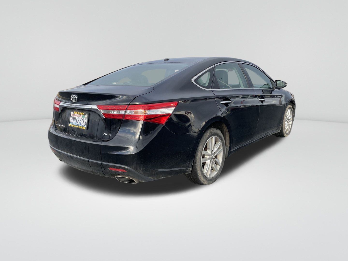 Used 2015 Toyota Avalon XLE with VIN 4T1BK1EB9FU175346 for sale in Union Gap, WA