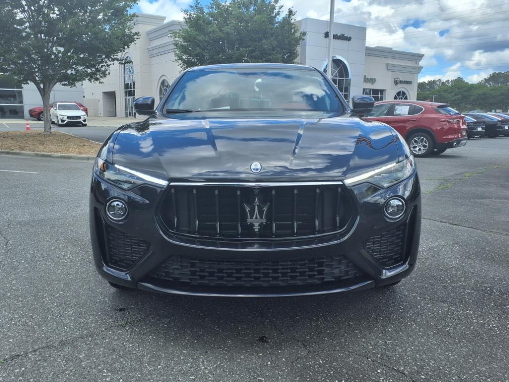 2023 Maserati Levante Modena S photo 2