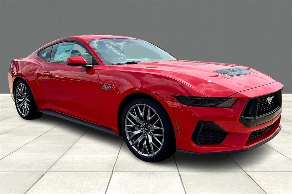 2025 Ford Mustang GT Premium photo 2