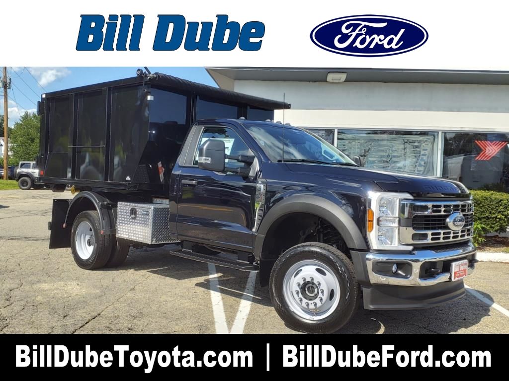 2024 Ford F-550 Super Duty Chassis Cab XL's photo