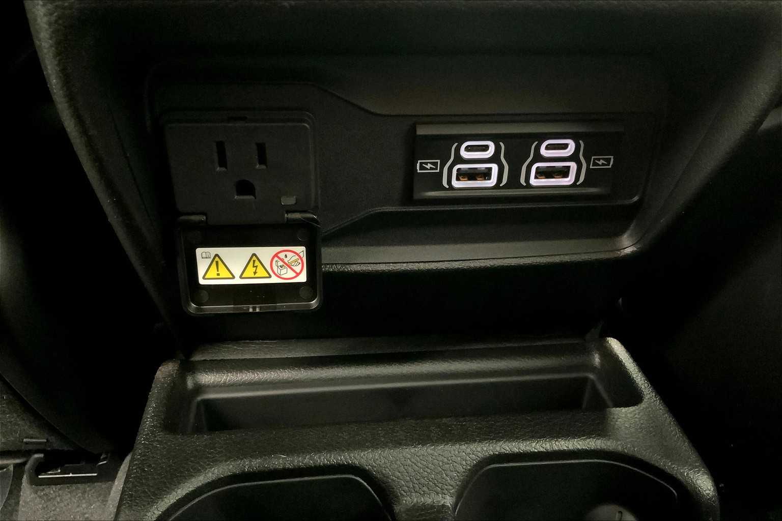 2025 Jeep Grand Cherokee Laredo X Altitude photo 18