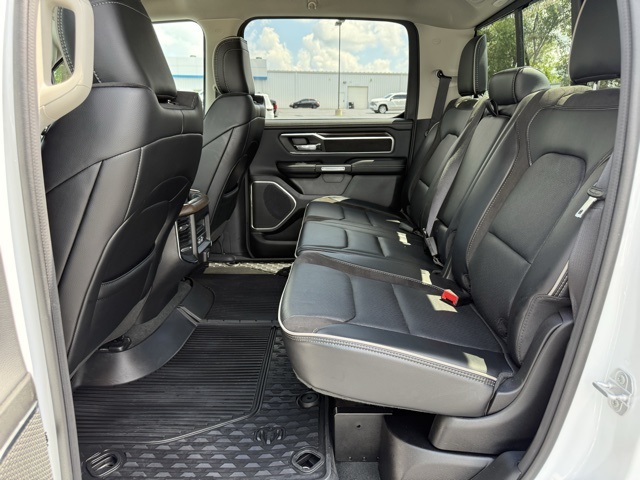2022 Ram 1500 Laramie photo 15