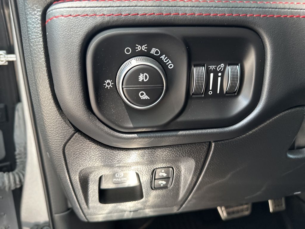 2022 Ram 1500 TRX photo 17