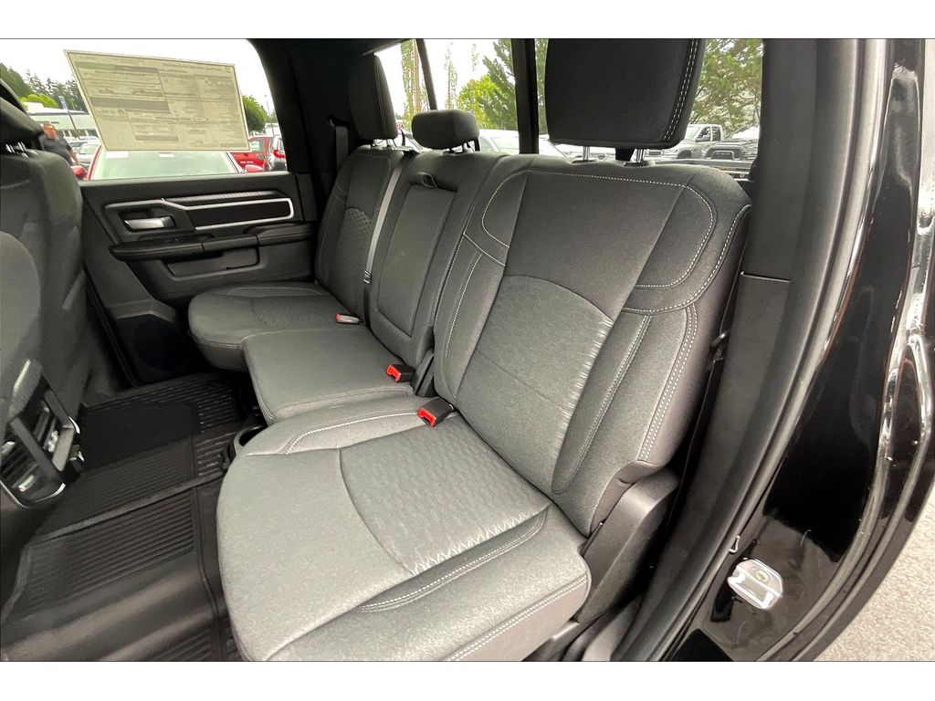2025 Ram 2500 Big Horn photo 10