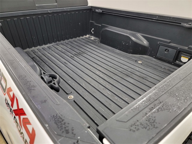 2019 Toyota Tacoma TRD Off-Road photo 15