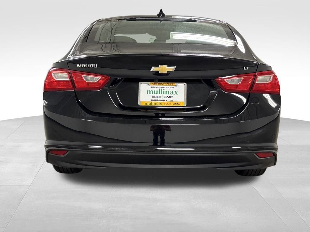 2023 Chevrolet Malibu 1LT photo 9