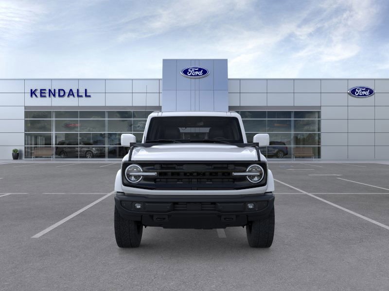 2025 Ford Bronco Outer Banks photo 6