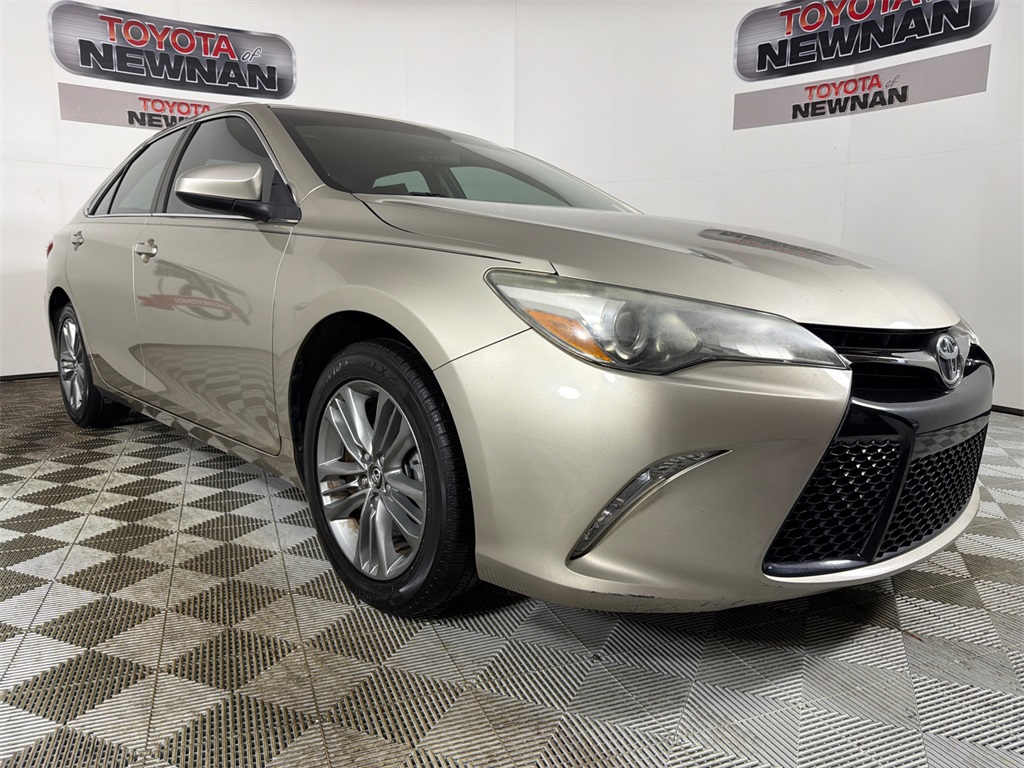 2015 Toyota Camry SE