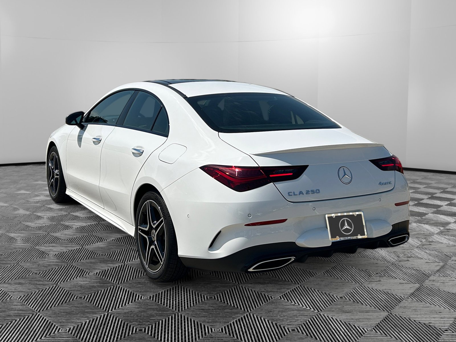 2026 Mercedes Benz CLA 250 4MATIC photo 3