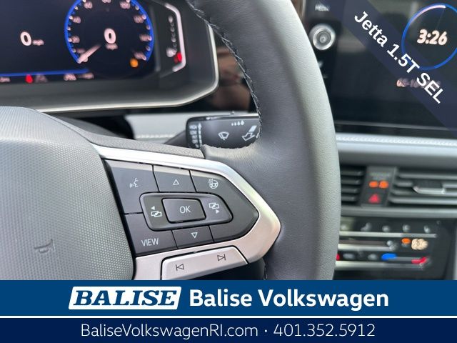 2025 Volkswagen Jetta SEL photo 12