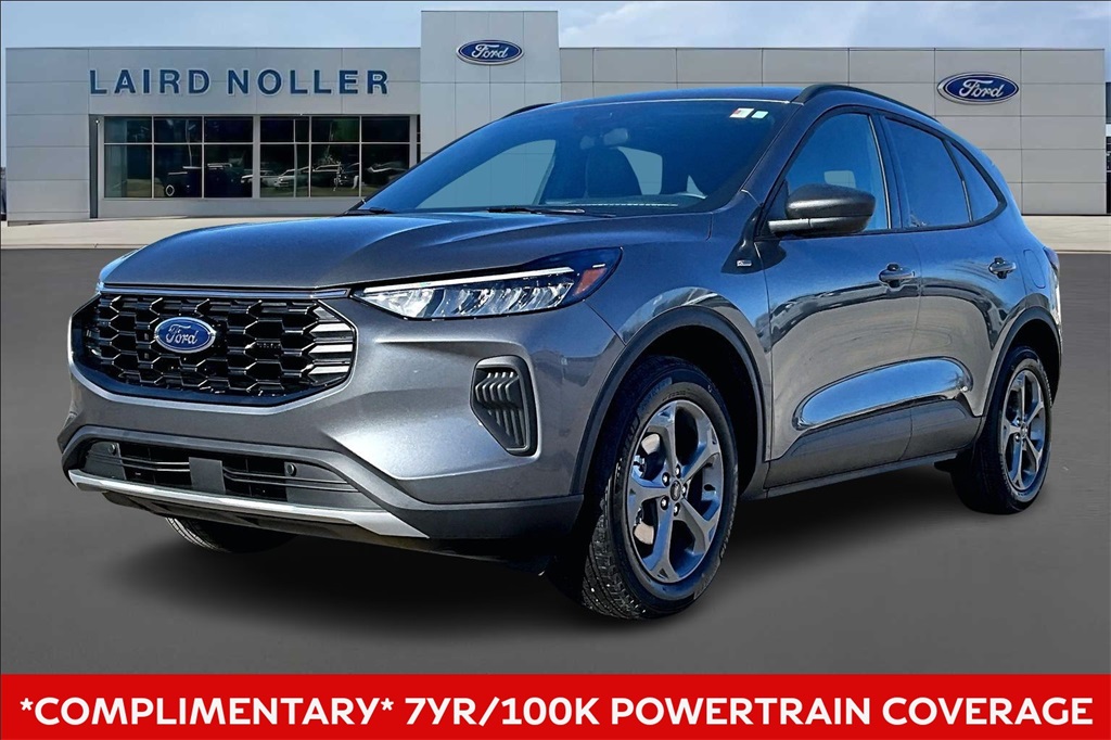 2026 Ford Escape ST-Line's photo