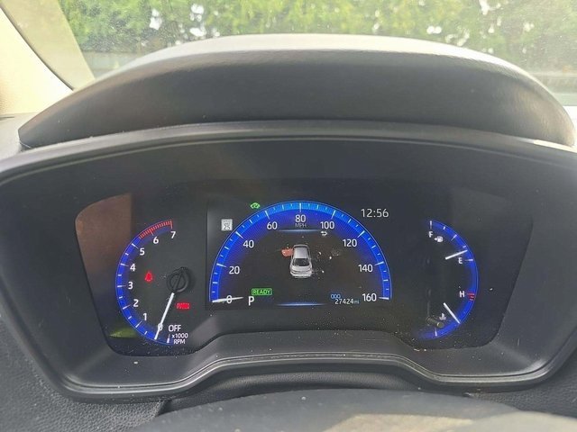 2022 Toyota Corolla Hybrid LE photo 6