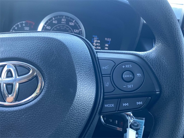 2022 Toyota Corolla LE photo 24