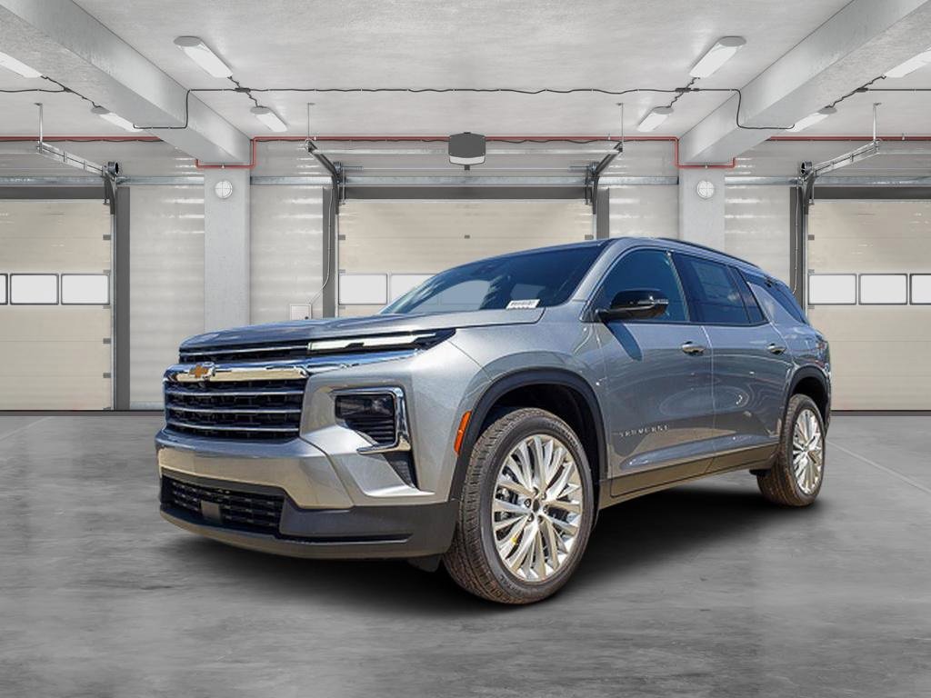 2025 Chevrolet Traverse photo 3