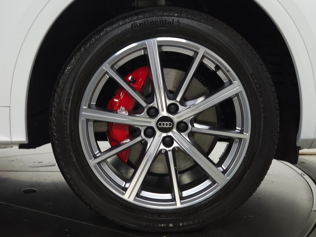 2025 AUDI SQ5 - Image 13