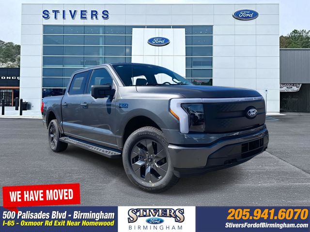 2025 Ford F-150 Lightning Flash's photo