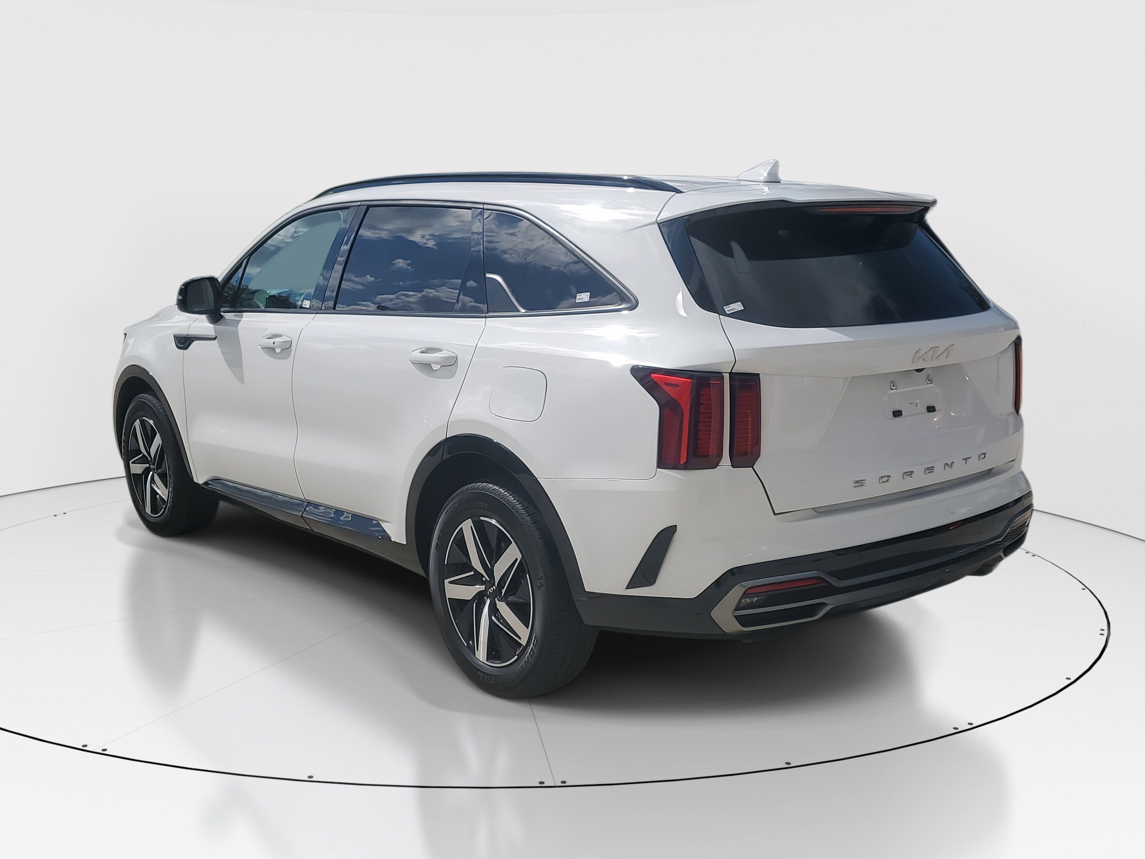 2022 Kia Sorento S photo 4