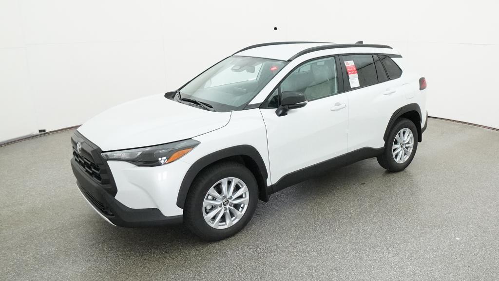 2026 Toyota Corolla Cross LE's photo