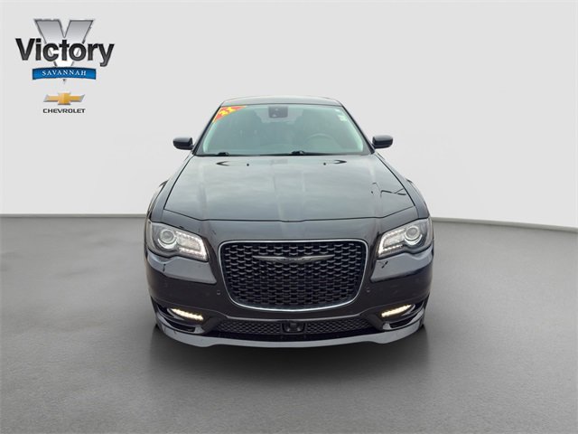 Used 2021 Chrysler 300 Touring with VIN 2C3CCAAG9MH606439 for sale in Kansas City