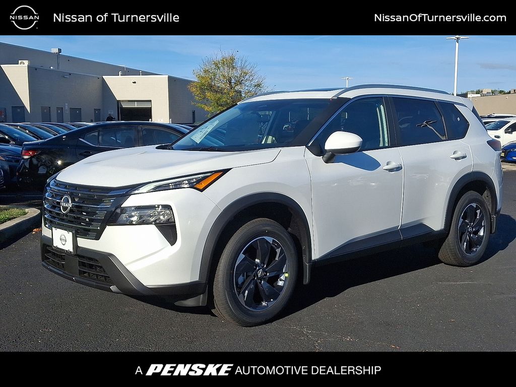 2026 Nissan Rogue SV's photo